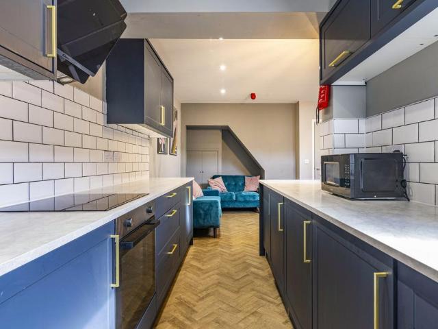 Lincoln LN5 6 bed terraced house to rent £3,120 pcm £720 pw