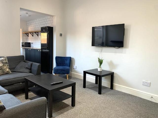 Lincoln LN5 3 bed terraced house to rent £1,625 pcm £375 pw