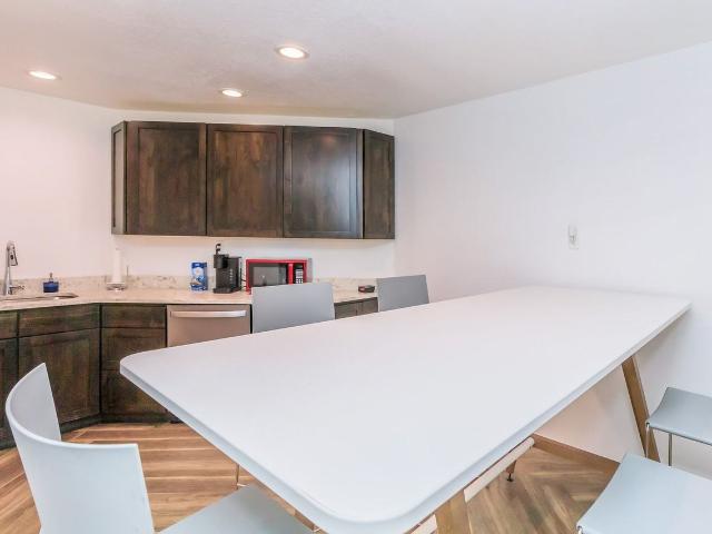 Lincoln Place Apartments 1 Bedroom Apartment for Rent at 4401 San Pedro Dr Ne, Albuquerque, NM 87109 Del Norte