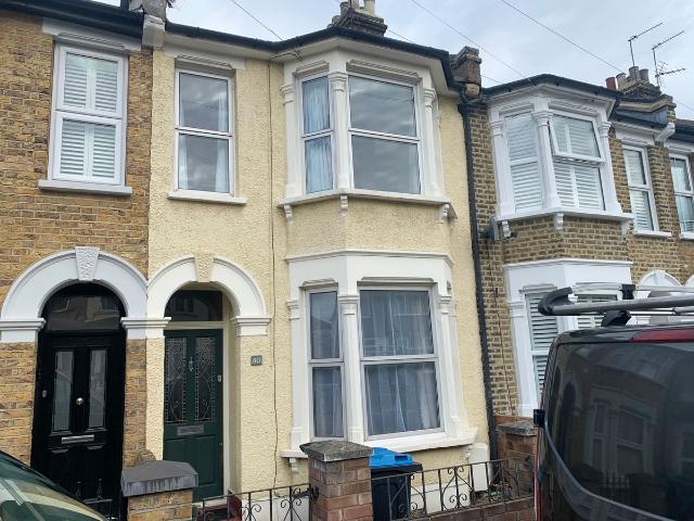 Lincoln Road, Enfield EN1, 3 bed terraced house to rent, £2,350 pcm | PrimeLocation