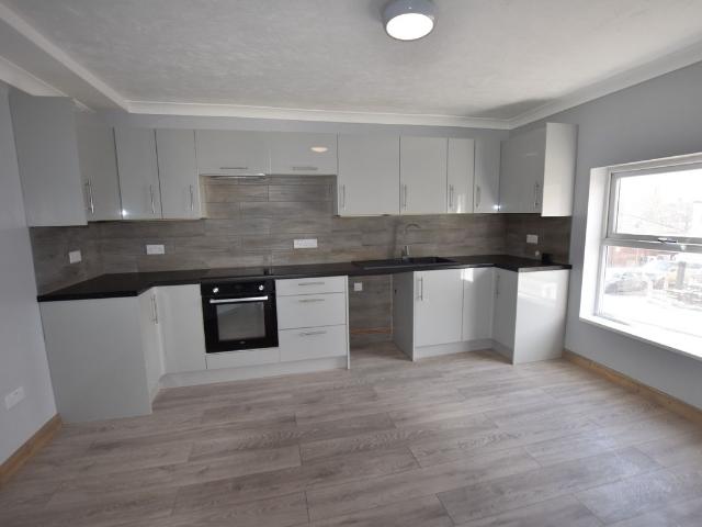 Lincoln Road, Millfield, Peterborough PE1, 1 bed flat to rent, £850 pcm | PrimeLocation