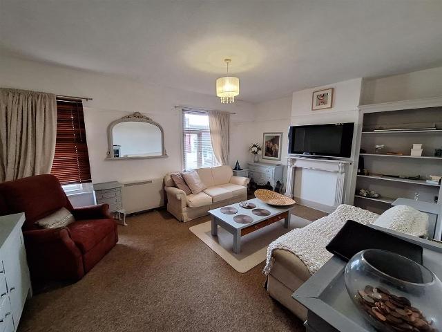 Lincoln Road, Peterborough PE1, 1 bed flat to rent, £775 pcm | PrimeLocation
