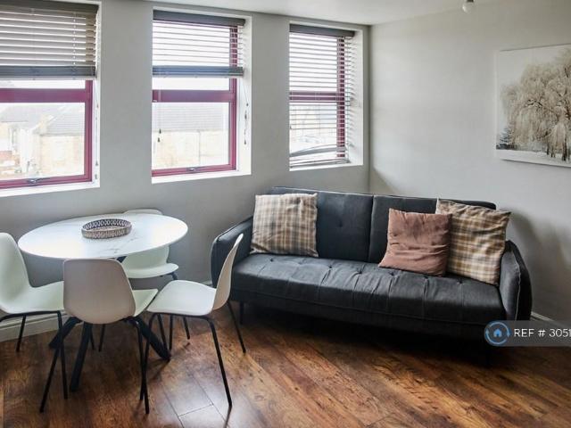 Lincoln Road, Peterborough, PE1 1 bed flat to rent £870 pcm £201 pw
