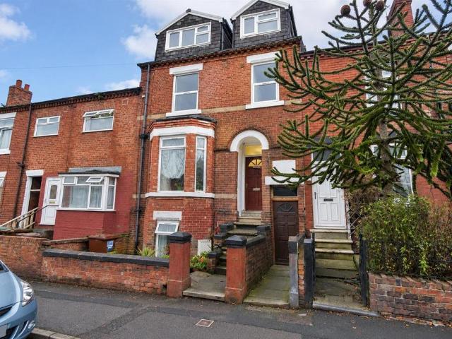 Lincoln Street, Wakefield Studio to rent £650 pcm £150 pw