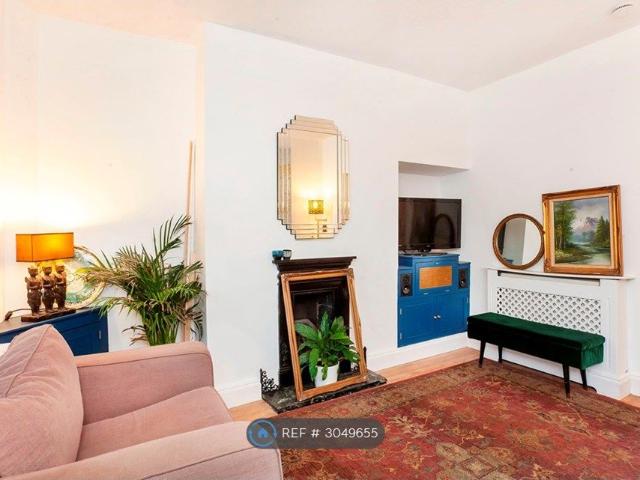 Lincoln Street, York YO26, 2 bed terraced house to rent, £1,100 pcm | PrimeLocation