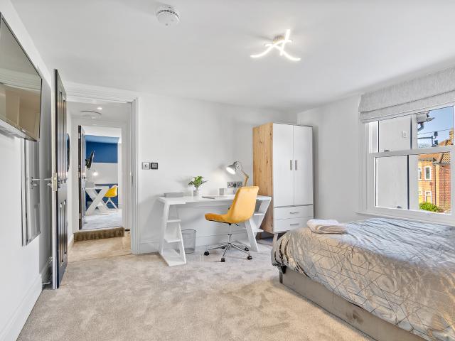 Lincoln Street Rm3