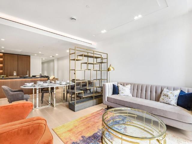 Lincoln Square, Portugal Street, London WC2A, 3 bed flat to rent, £8,450 pcm | PrimeLocation