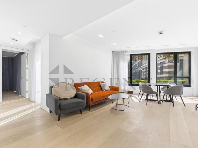 Lincoln Square, Portugal Street WC2A, 1 bed flat to rent, £4,900 pcm | PrimeLocation