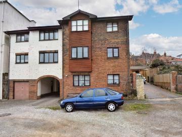 Lind Place, Ryde PO33, 1 bed flat to rent, £720 pcm | PrimeLocation