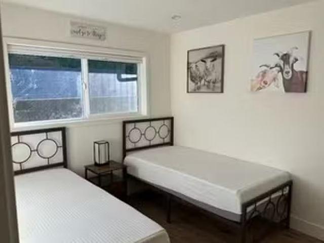 Linda Walters, 323 Casa Loma Rd, Morgan Hill 2 Bedroom 1 B.