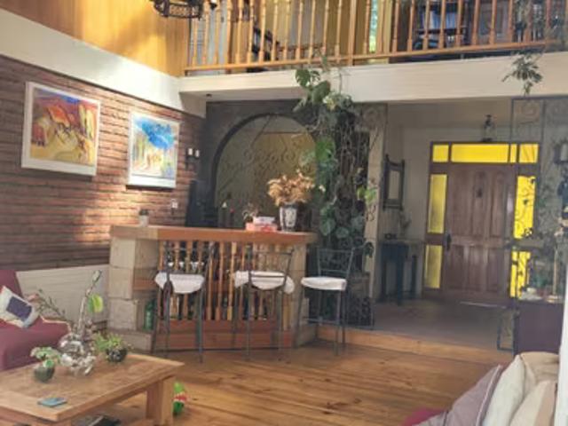 Linda y exclusiva propiedad en condominio 75807 | 5 dormitorios por 9700.00 en Machalí