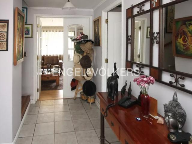 LINDA Y SEGURA CASA FAMILIAR