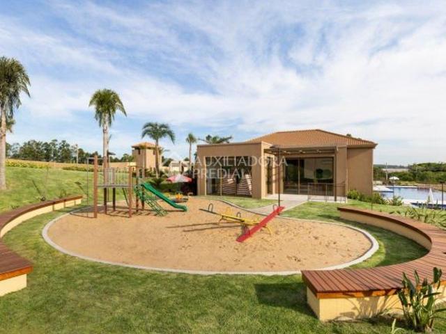 LINDA CASA MODERNA AMPLA EM CONDOMÍNIO CLUBE LANDSCAPE