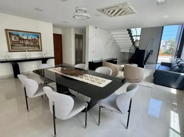 Linda casa no aphaville