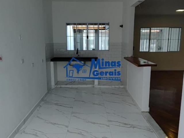 LINDA CASA NO BAIRRO JD.ORIENTE ZONA SUL DE SJC, VENDE SE!