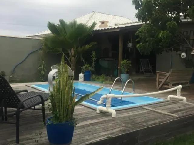 Linda casa no cond. Village valtellina em praia sêca araruama rj