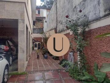 Linda Casa no Jardim Avelino
