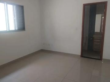 Linda Casa no Parque Industrial – Excelente Localização | Aceita Financiamento