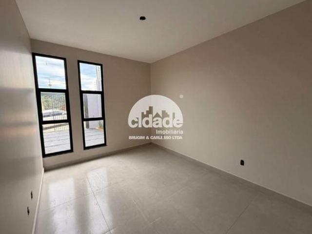 Linda Casa à Venda – Conforto e Espaço para Toda a Família!