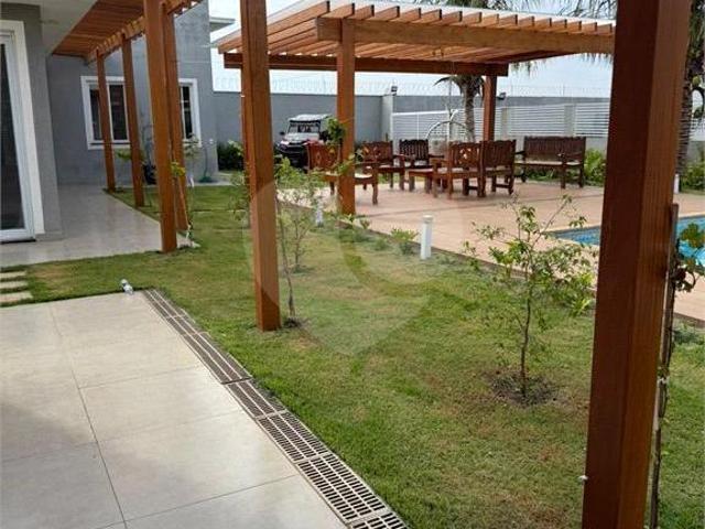 Linda casa a venda Ondas Grandes Santa Maria da Serra