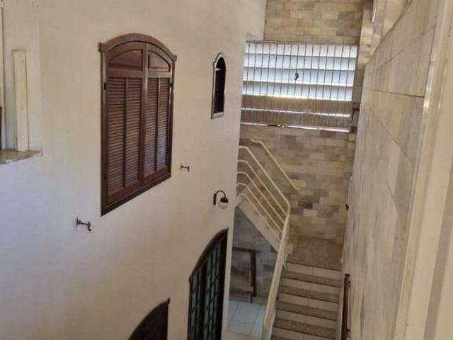 Linda casa com 5 dormitórios à venda em Nações Unidas Sabará/MG