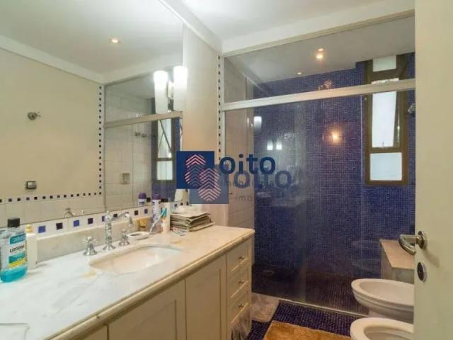 Linda casa com 5 suites no Pacaembu