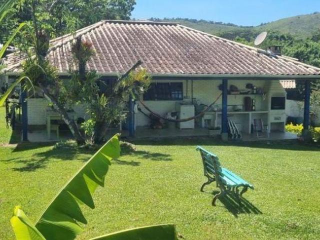 Linda casa com 2 quartos em Toque Toque Grande Aceita financiamento