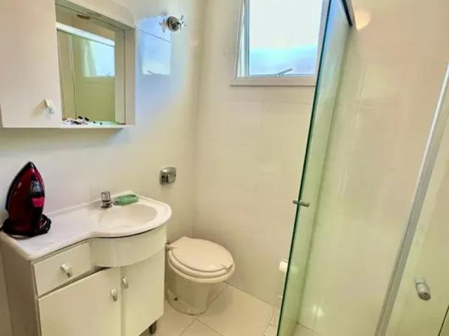 Linda casa com 393 m2 úteis, 5 dormitórios sendo 2 suíte, Jardim Social/Curitiba