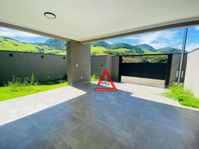 Linda Casa com excelente acabamento a venda com 3 quartos, sendo uma suíte, no bairro Anhumas em Ita