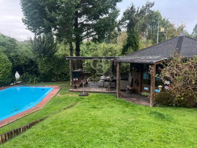 Linda casa con piscina y quincho en barrio Centenario | 4 dormitorios por 15800.00 en Puerto Varas