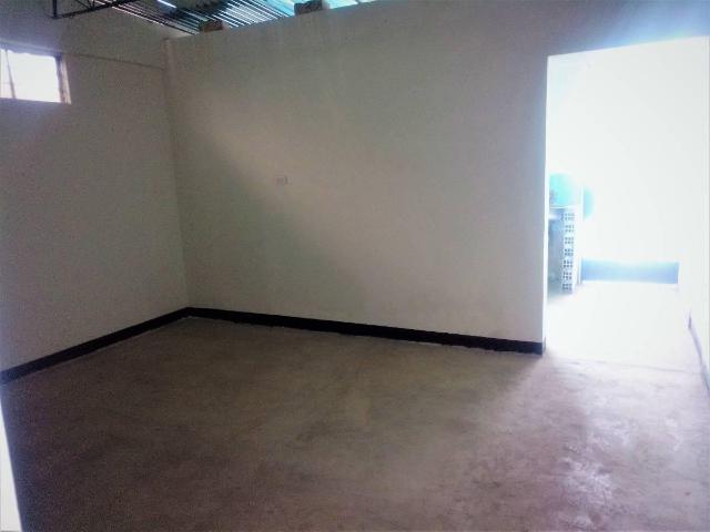 Linda Casa de 180 m2 Enorme Patio Trasero, Tablada Vmt