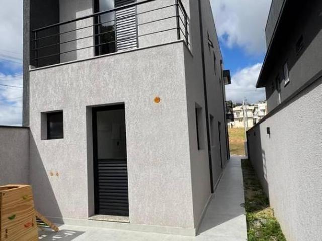 Linda Casa em Condomínio de 125m², 3 Quartos, 1 Suíte, 2 Vagas em Cotia/SP