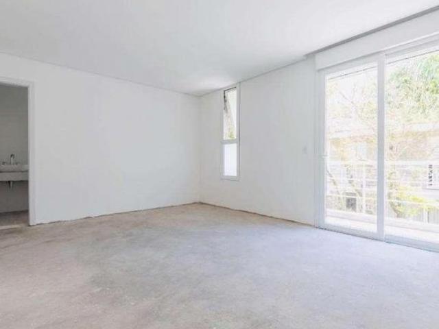 Linda Casa em Condomínio no Jardim Cordeiro 424m²!