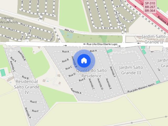 Linda casa em condomínio, repletos de armários e piscina