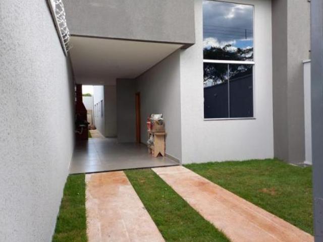Linda Casa em Taboão da Serra