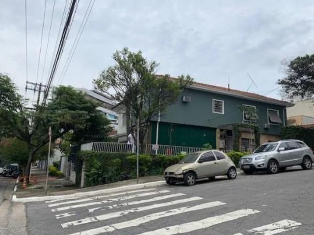 Linda Casa em Vila Clementino com 145 m²!