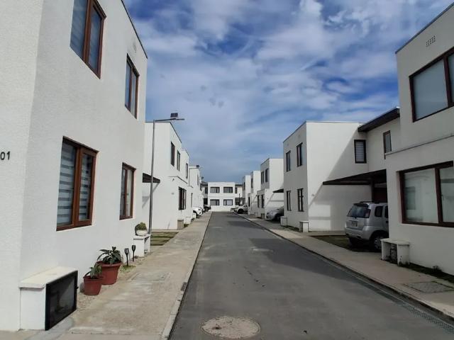 Linda Casa En Barrio Ccu