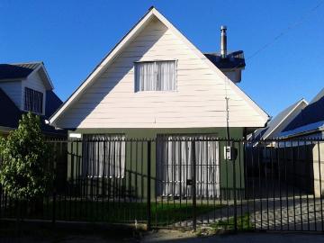 LINDA CASA EN SECTOR RESIDENCIAL, CHILLÁN