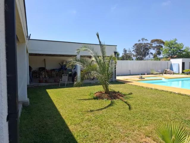 Linda Casa estilo Mediterráneo, en Sector Llepo | 4 dormitorios por 8660.00 en Linares
