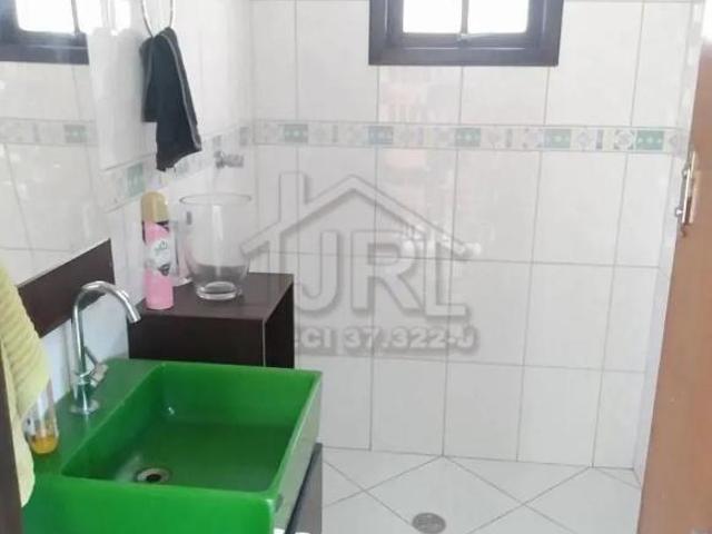 Linda casa para Venda em Ótima Localização no Jardim Zaira, 02min da Avenida Principal