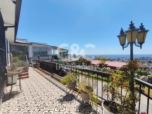 Linda Casa Sólida Con Maravillosa Vista, Viña Alto | 6 dormitorios por 18500.00 en Viña del Mar