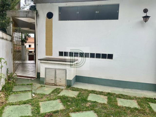 Linda casa térrea à venda no Butantã, com 250m²