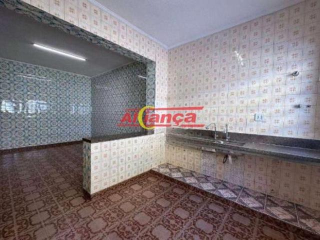 Linda Casa térrea no Jd. Maia 3 Quartos 1 Suíte 10 Vagas Residencial e Comercial