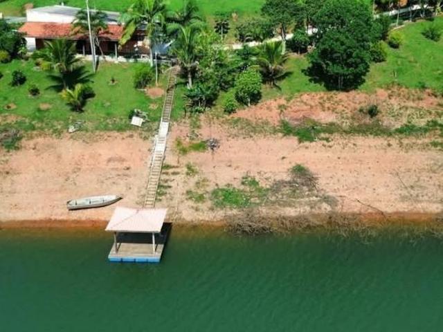 LINDA CHÁCARA A BEIRA DA REPRESA DE IGARATÁ PÉ NA AGUA, NO BAIRRO RECANTO DE IGARATA, EM IGARA