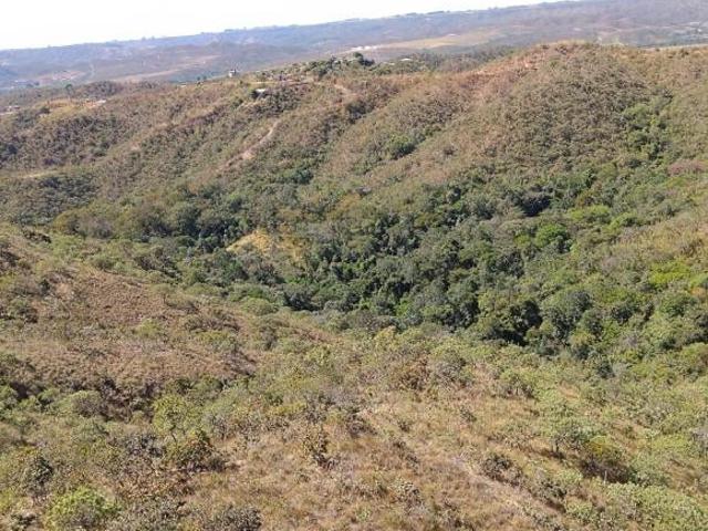 Linda chácara para quem gosta de vista das montanhas no Altiplano Leste