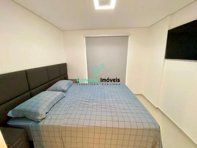 Linda Cobertura Duplex 3 Quartos 2 suítes Pé na Areia Centro de Bertioga Imperdível!