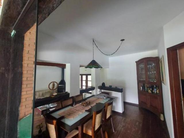 Linda propriedade em Alphaville residencial 3