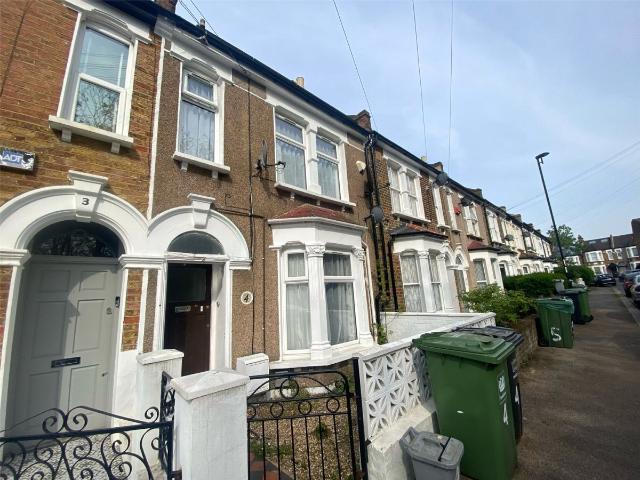 Lindal Road, London