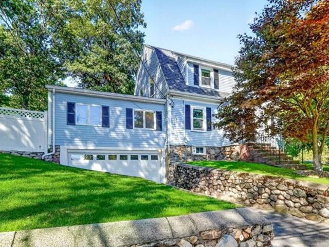 Lindenwood Rd, Stoneham, Home For Sale