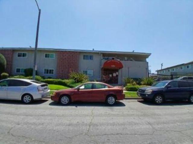 Linden Ave Apt 75